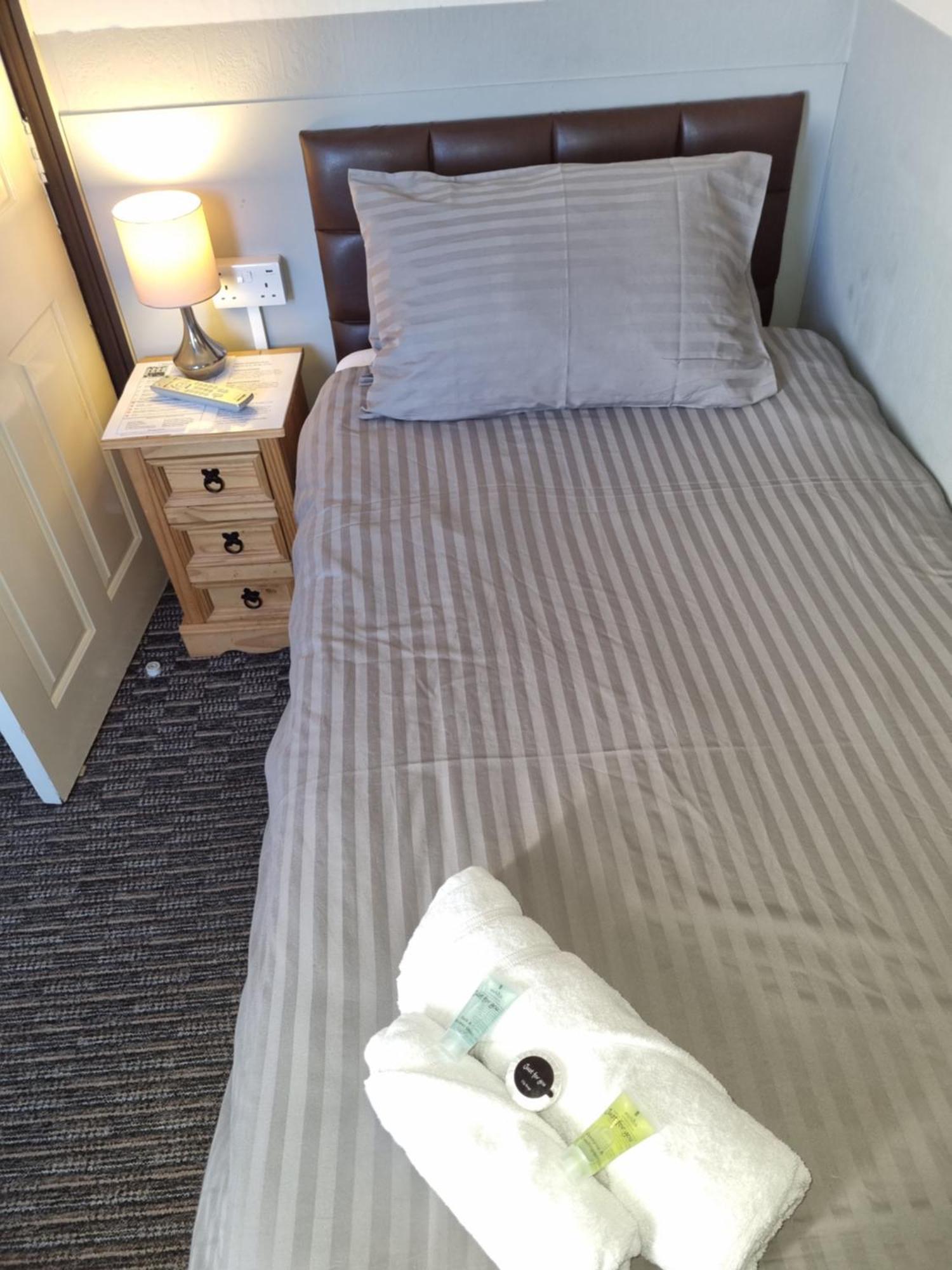 Spalite Hotel Gloucester Ngoại thất bức ảnh